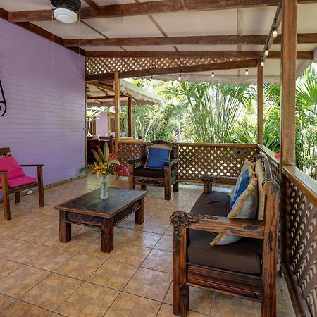 Casa Violeta Beach House In Punta Uva Exterior photo