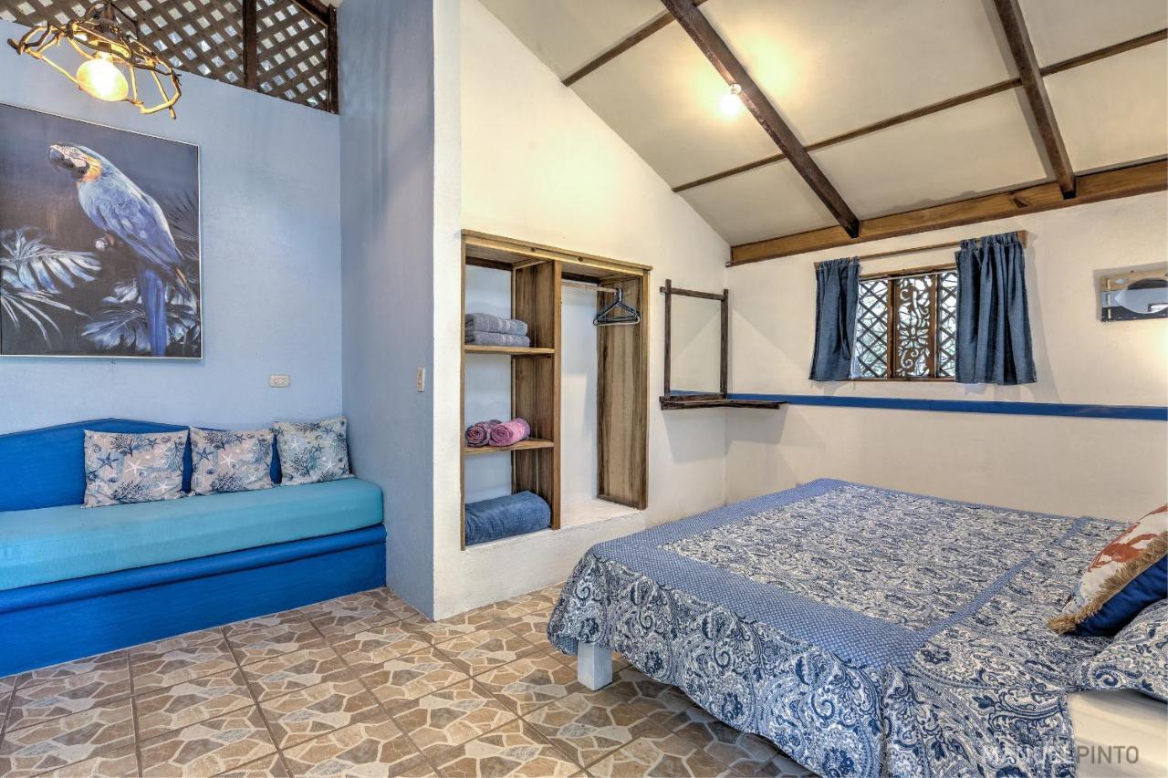 Casa Violeta Beach House In Punta Uva Exterior photo